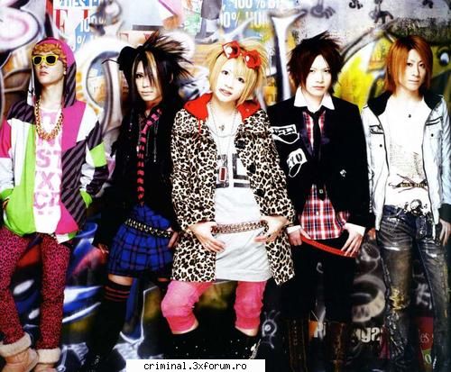 An Cafe - Trupa j-rock manga Crazy-members - trupe si artisti